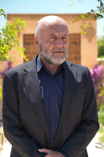 Постер из сериала Преемник: зов предков