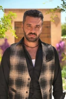 Постер из сериала Преемник: зов предков